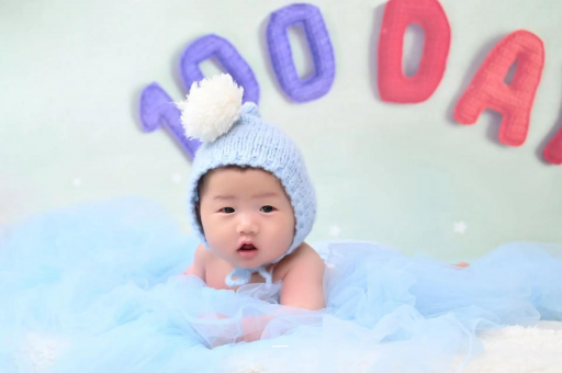 石狮宝宝蛋花样大便